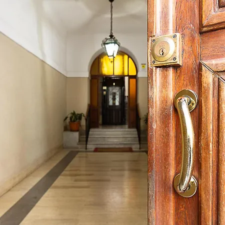 Vatican Gold Loft-3